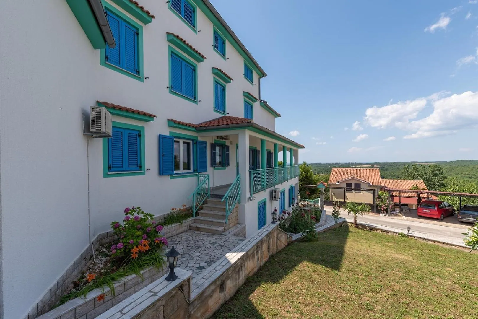 Отель House Katja Mugeba